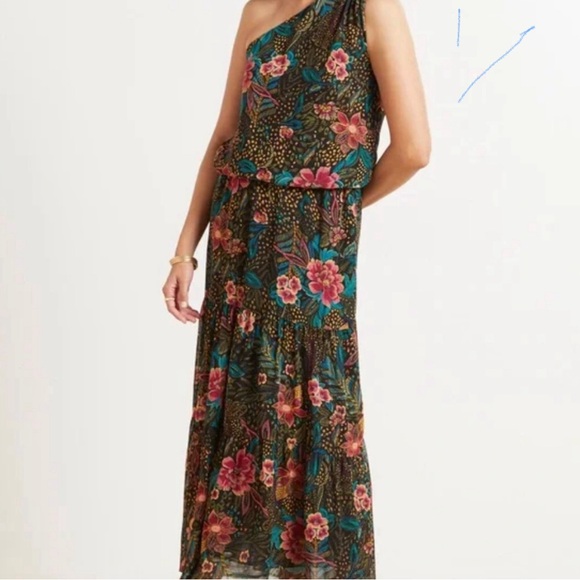 EVEREVE Azalea matching set One Shoulder Top + Maxi Skirt 2 Pieces, never worn. - Picture 2 of 6
